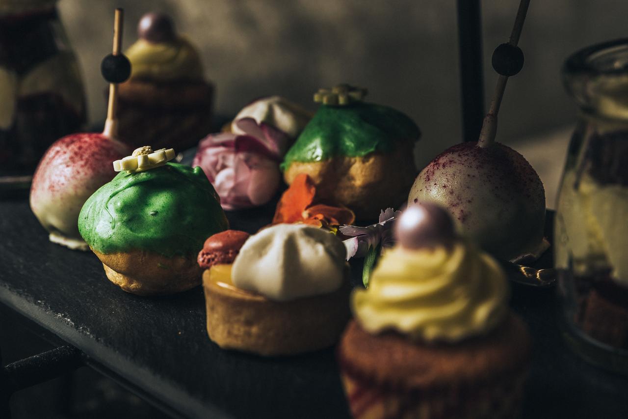 เฟเบิล โอ๊คแลนด์ เอ็มแกลเลอรี Hotel ภายนอก รูปภาพ Cupcakes