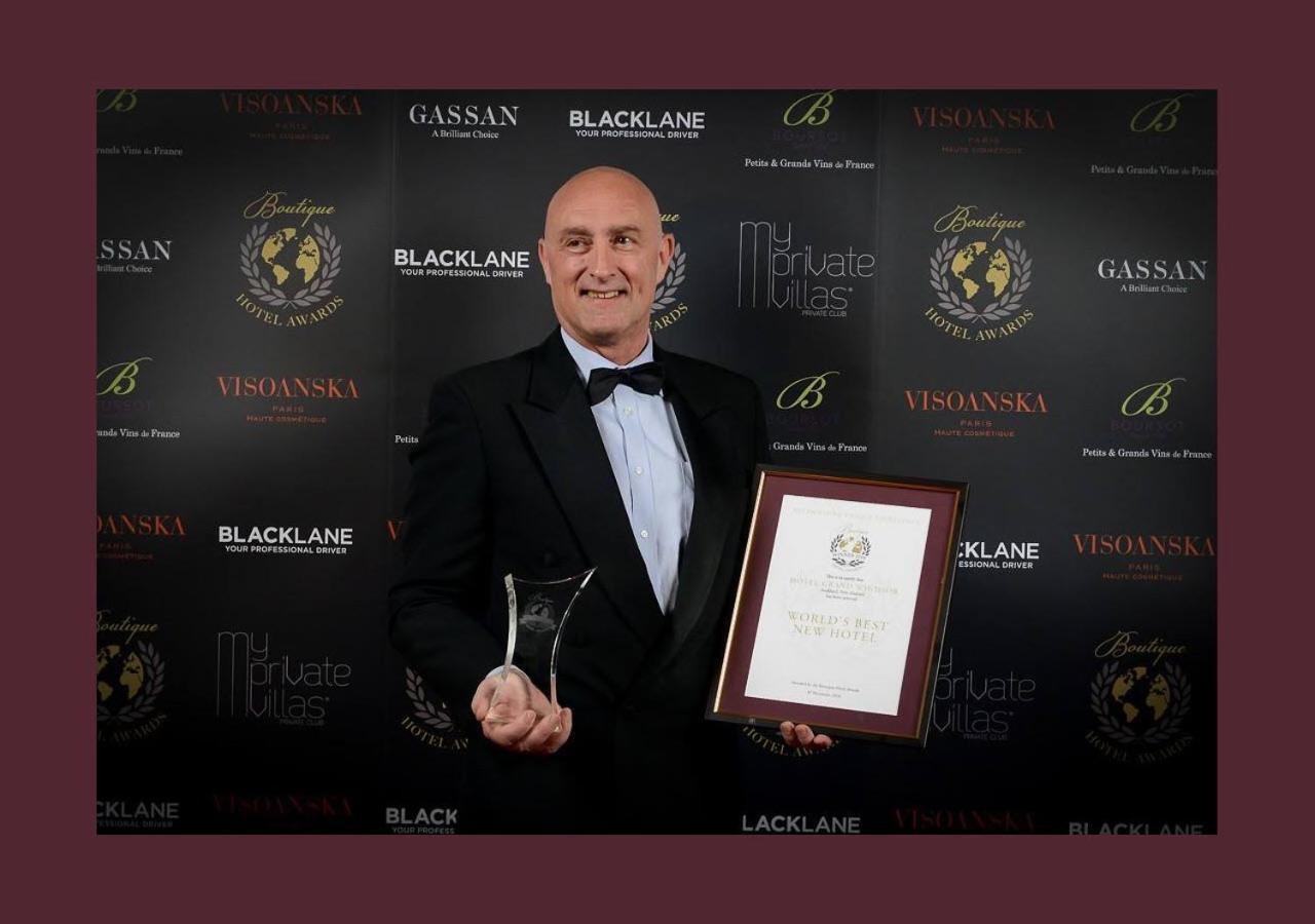 เฟเบิล โอ๊คแลนด์ เอ็มแกลเลอรี Hotel ภายนอก รูปภาพ 2018 World Sommelier of the Year